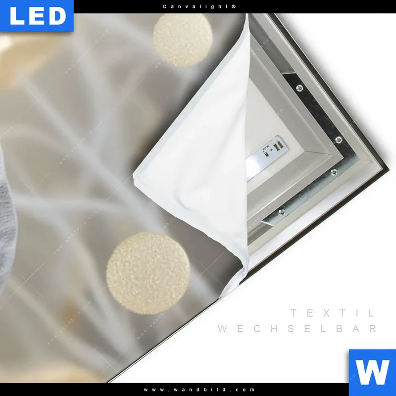 Canvalight® Leuchtbild | Hirsch mit goldenem Geweih | Panorama