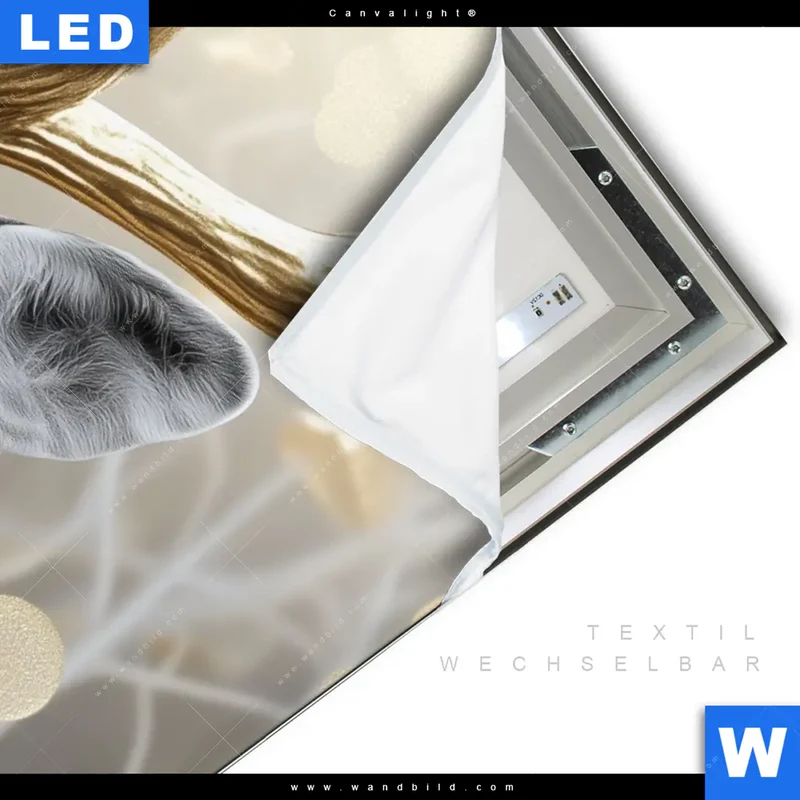 Canvalight® Leuchtbild | Hirsch mit goldenem Geweih | Hochformat