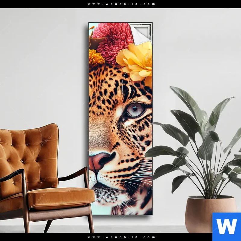 Spannbild | Leopard mit Blütenkranz | Schmal