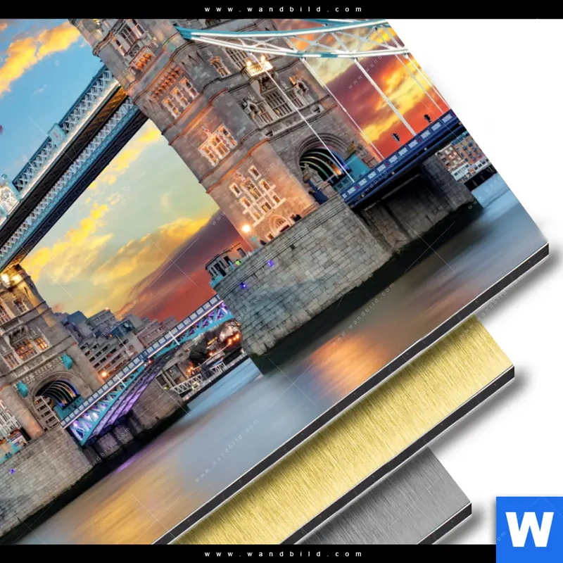 Aluminiumbild gebürstet | Tower Bridge im Abendglanz | Quadrat