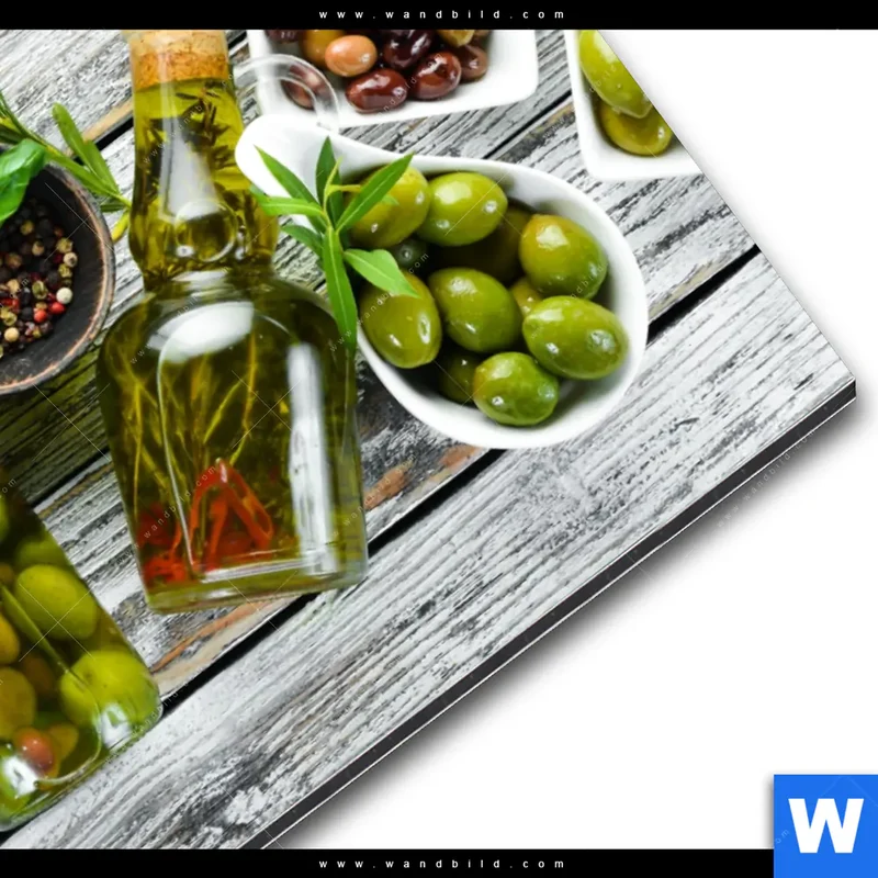 Alu-Dibond Bild | Mediterrane Olivenvielfalt | Hochformat