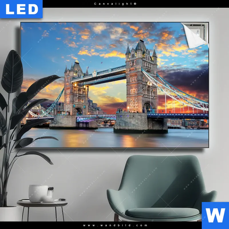 Canvalight® Leuchtbild | Tower Bridge im Abendglanz | Querformat
