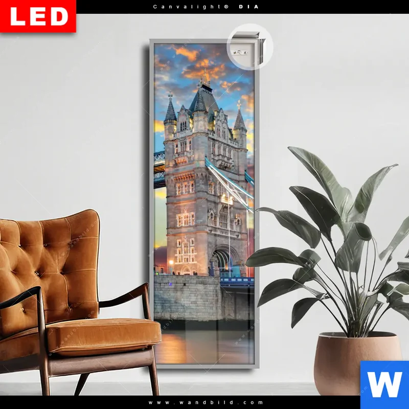 Leuchtbild Acrylglas Canvalight® DIA | Tower Bridge im Abendglanz | Schmal