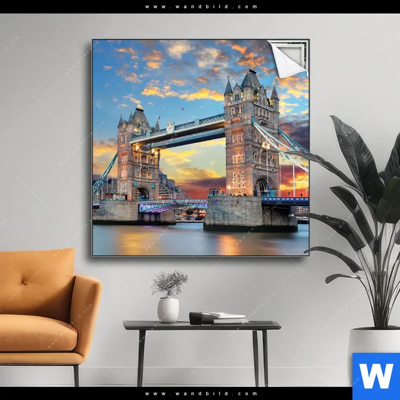 Spannbild | Tower Bridge im Abendglanz | Quadrat
